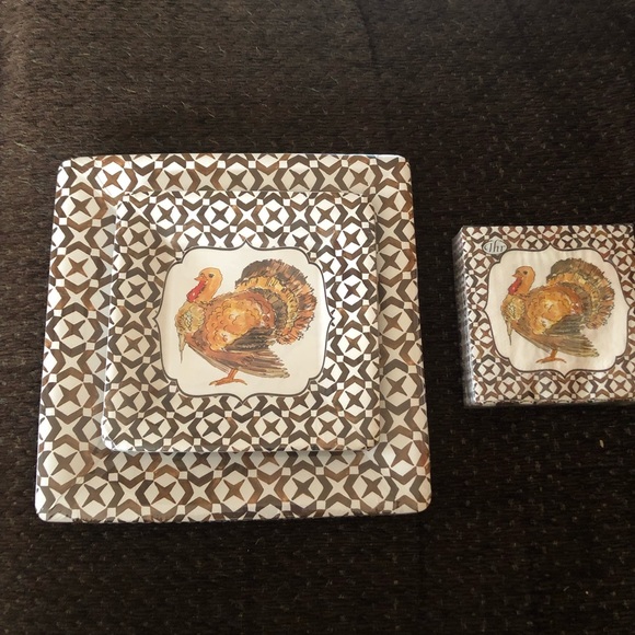 Thanksgiving Place Setting 8 Disposable Square - Picture 4 of 6